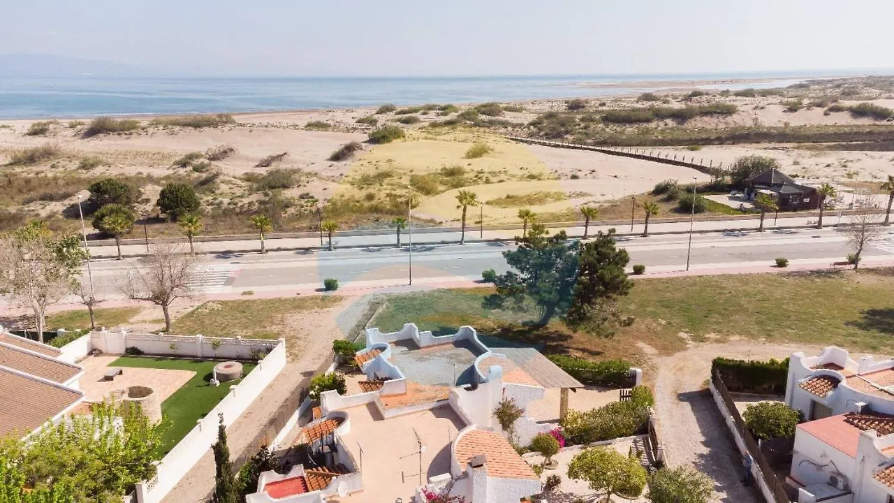 Holiday home Lola - Casa En Riumar Para 4 Personas En Primera Linea De Mar - Deltavacaciones Spain