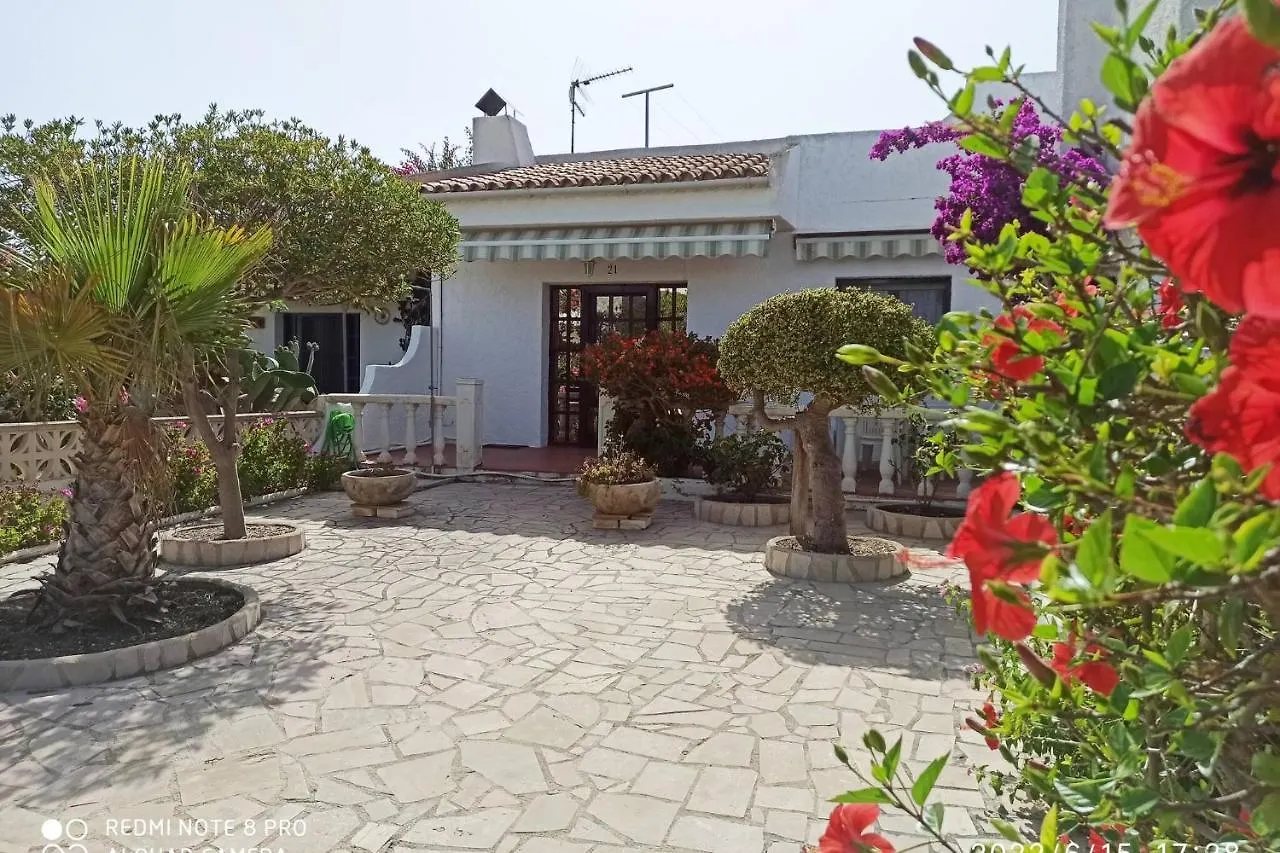 Lola - Casa En Riumar Para 4 Personas En Primera Linea De Mar - Deltavacaciones