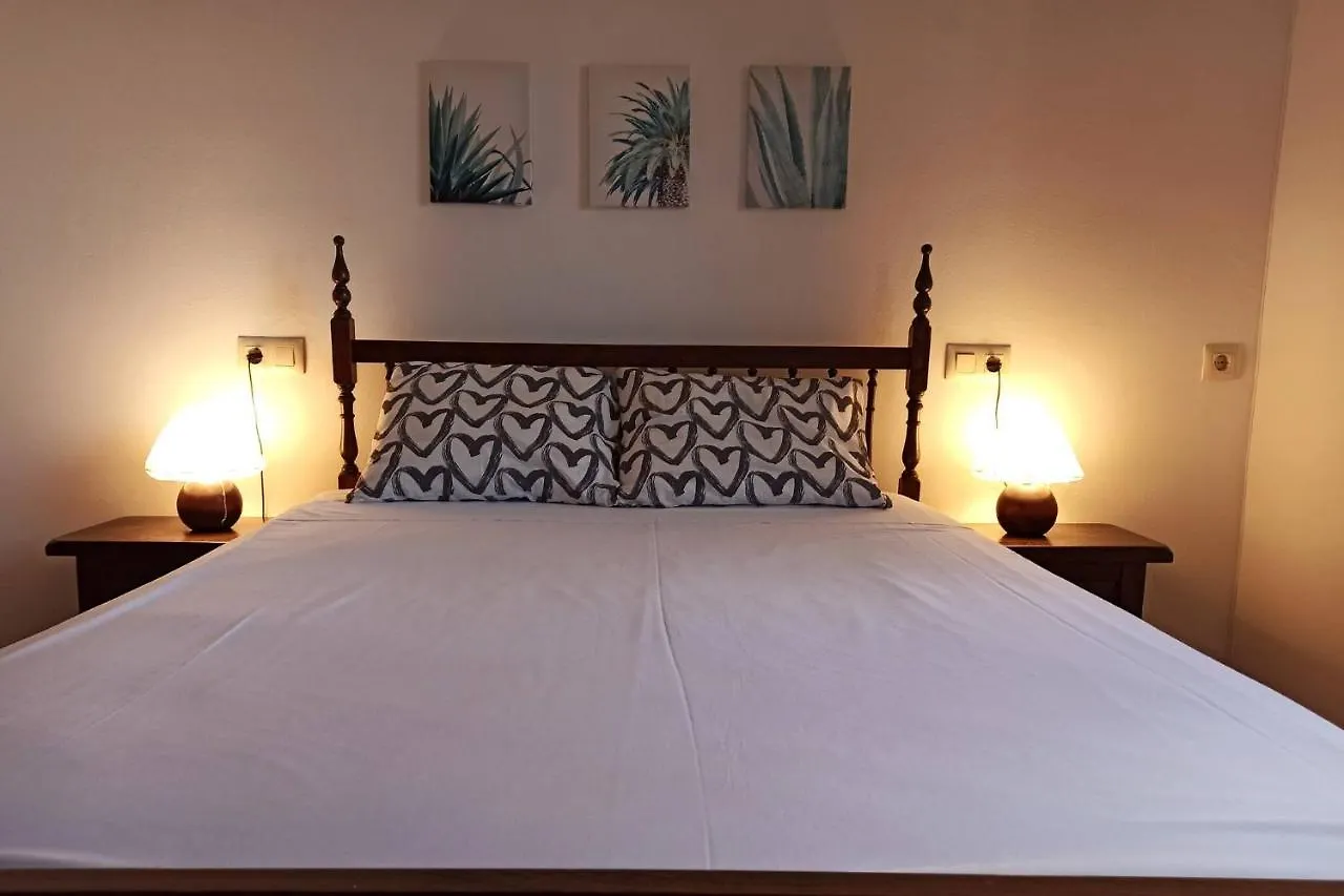 Lola - Casa En Riumar Para 4 Personas En Primera Linea De Mar - Deltavacaciones 0*,  Spain